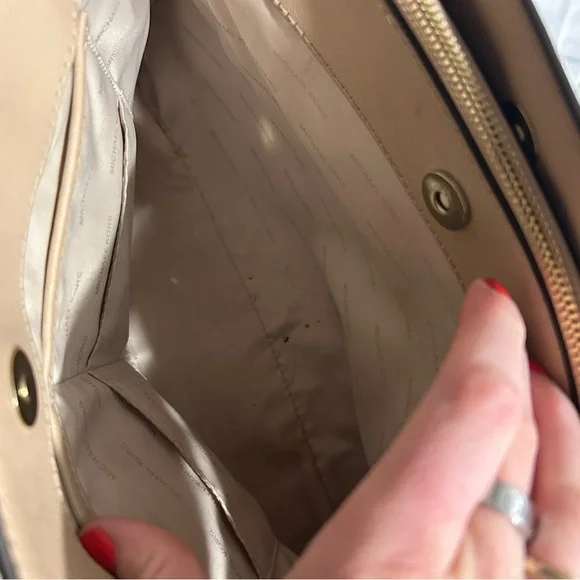 Michael Kors Large Tan Purse - Picture 7 of 11